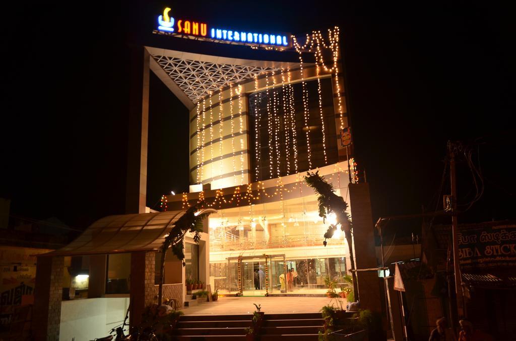 Sanu International Hotel Nāmakkal Exterior foto
