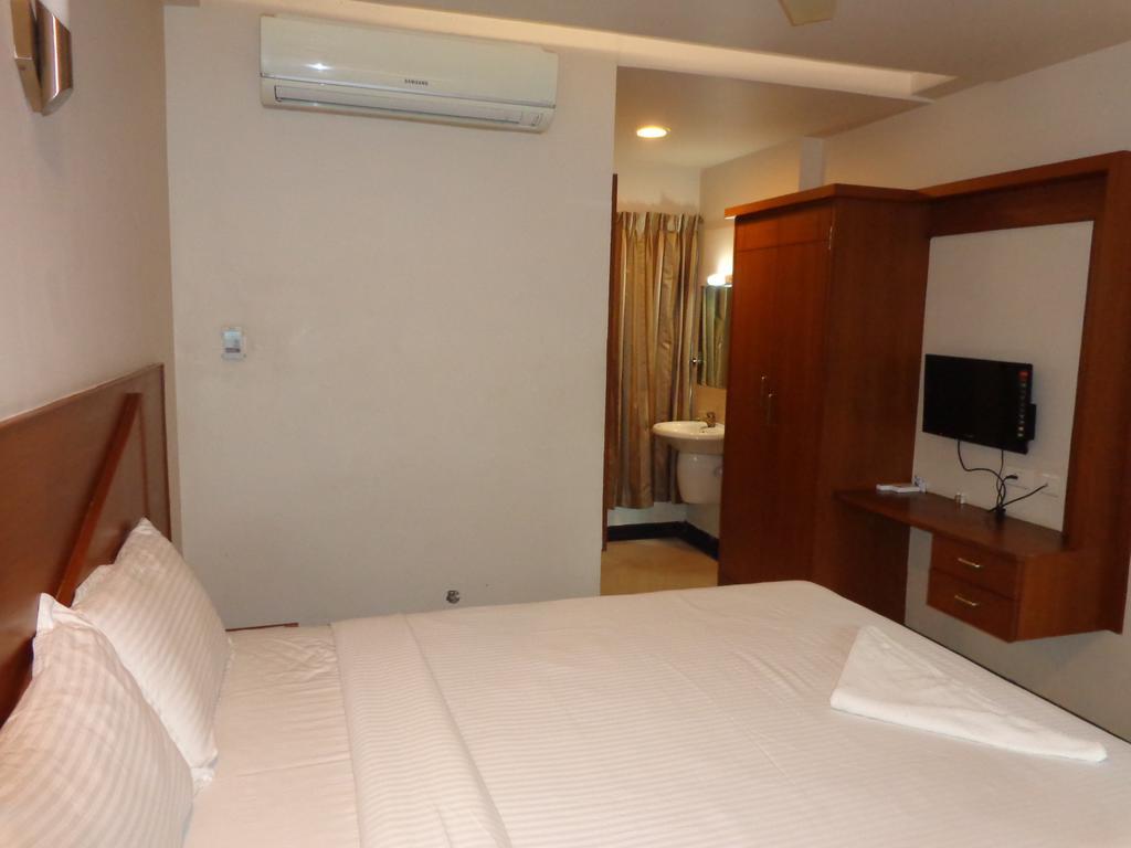 Sanu International Hotel Nāmakkal Cameră foto